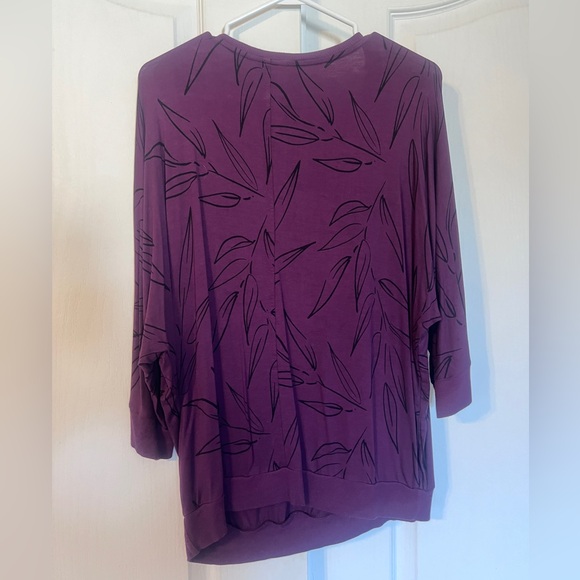 Reitmans Top - Picture 2 of 3